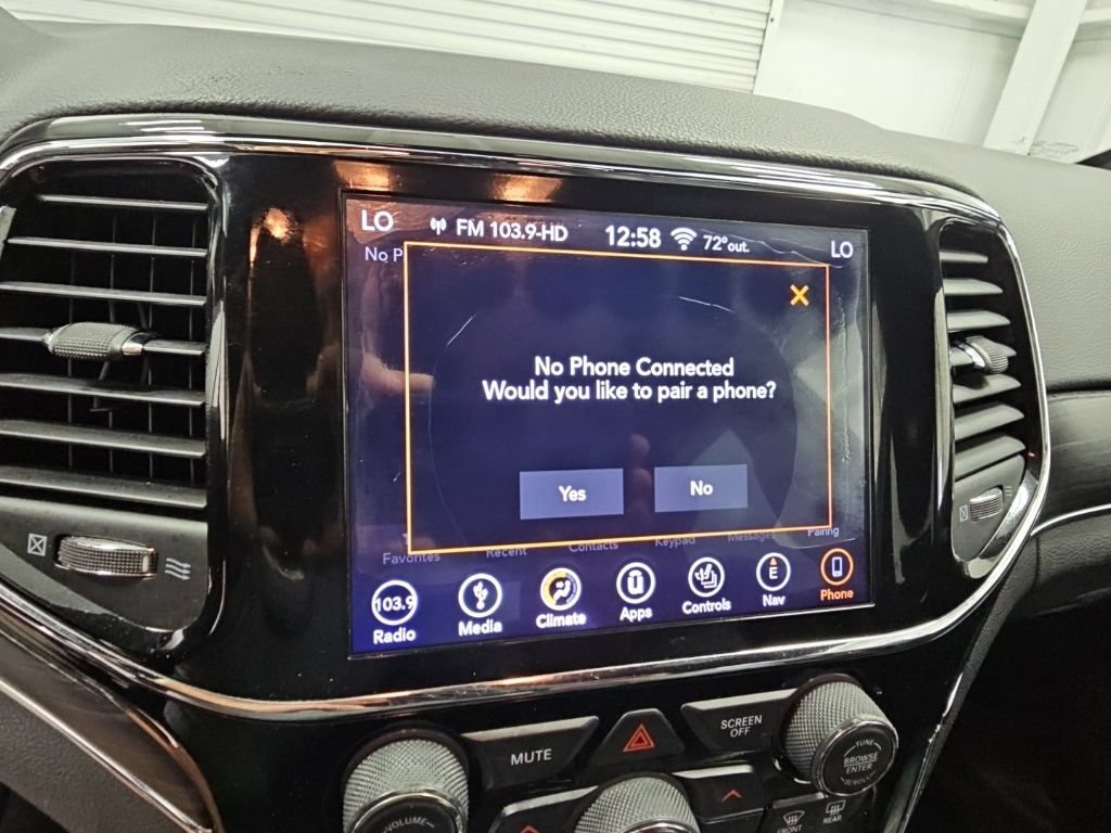 Used 2019 Jeep Grand Cherokee Limited AWD/4WD image 19