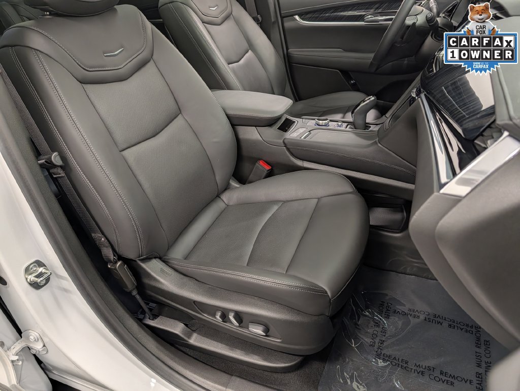 Used 2024 Cadillac XT6 Premium Luxury AWD/4WD image 37