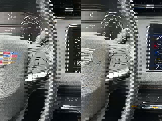 Used 2023 Cadillac XT4 Sport w/ LPO, Onyx Lite Package image 10