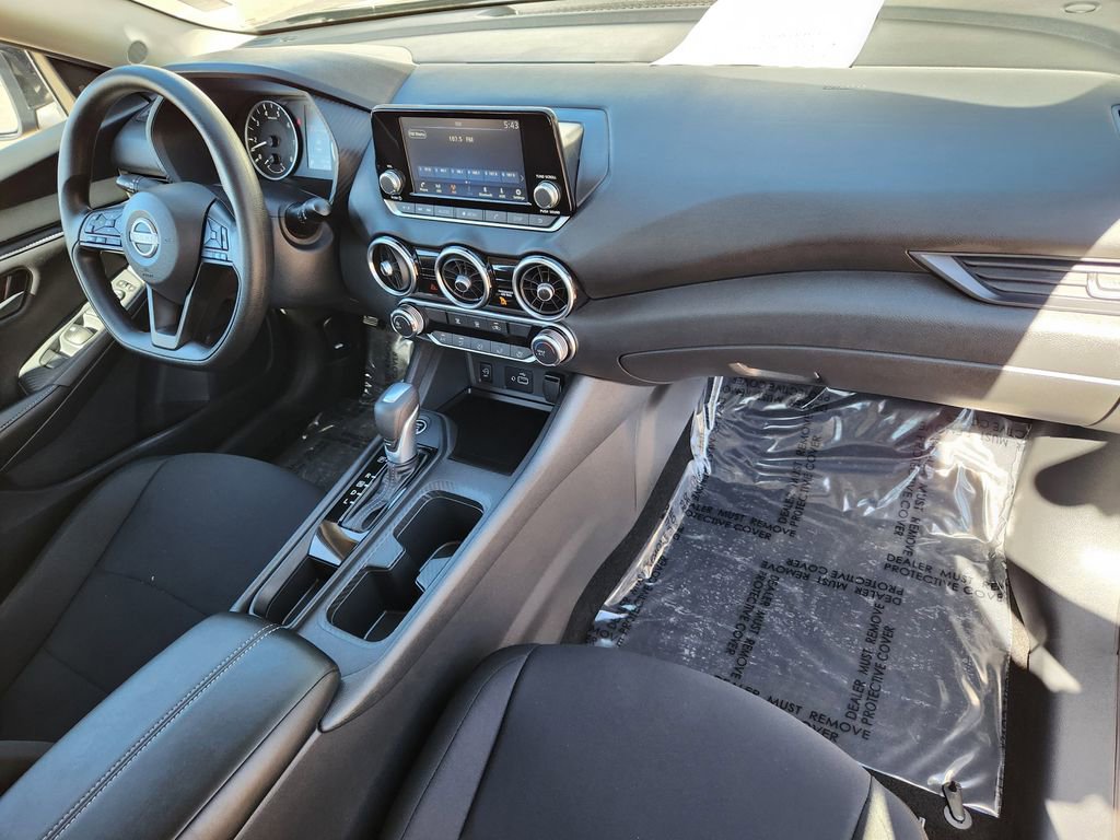 Used 2025 Nissan Sentra S image 15