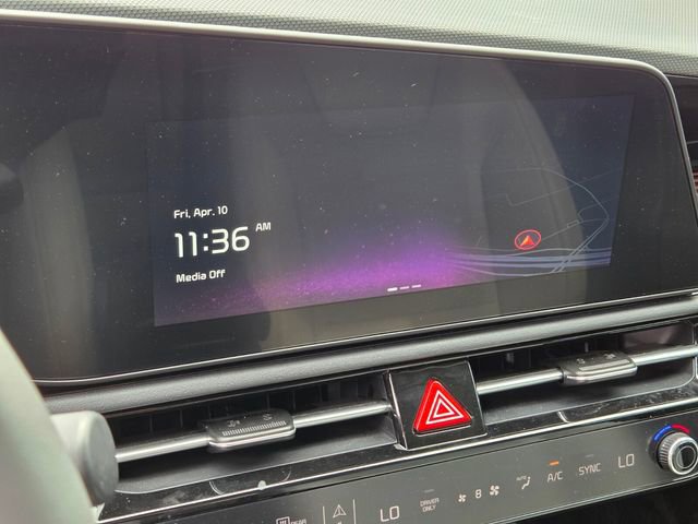 Used 2025 Kia Niro EX image 22