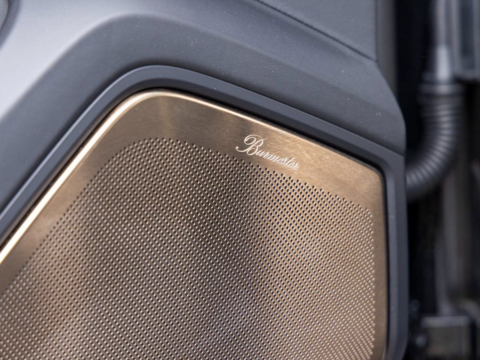 Certified 2025 Porsche Cayenne GTS image 28