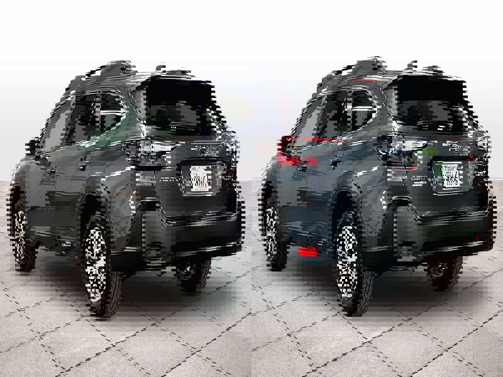 Used 2025 Subaru Outback Premium AWD/4WD image 14