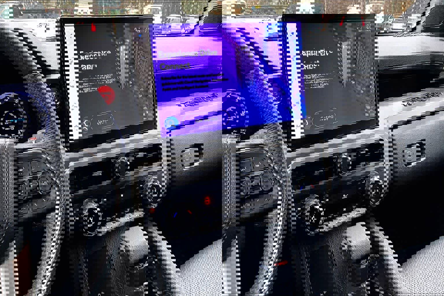 Used 2024 Toyota Tacoma TRD Off-Road w/ TRD Off Road Premium Package image 7