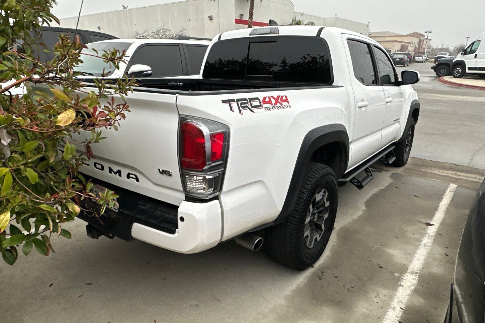 Used 2020 Toyota Tacoma TRD Off-Road image 5