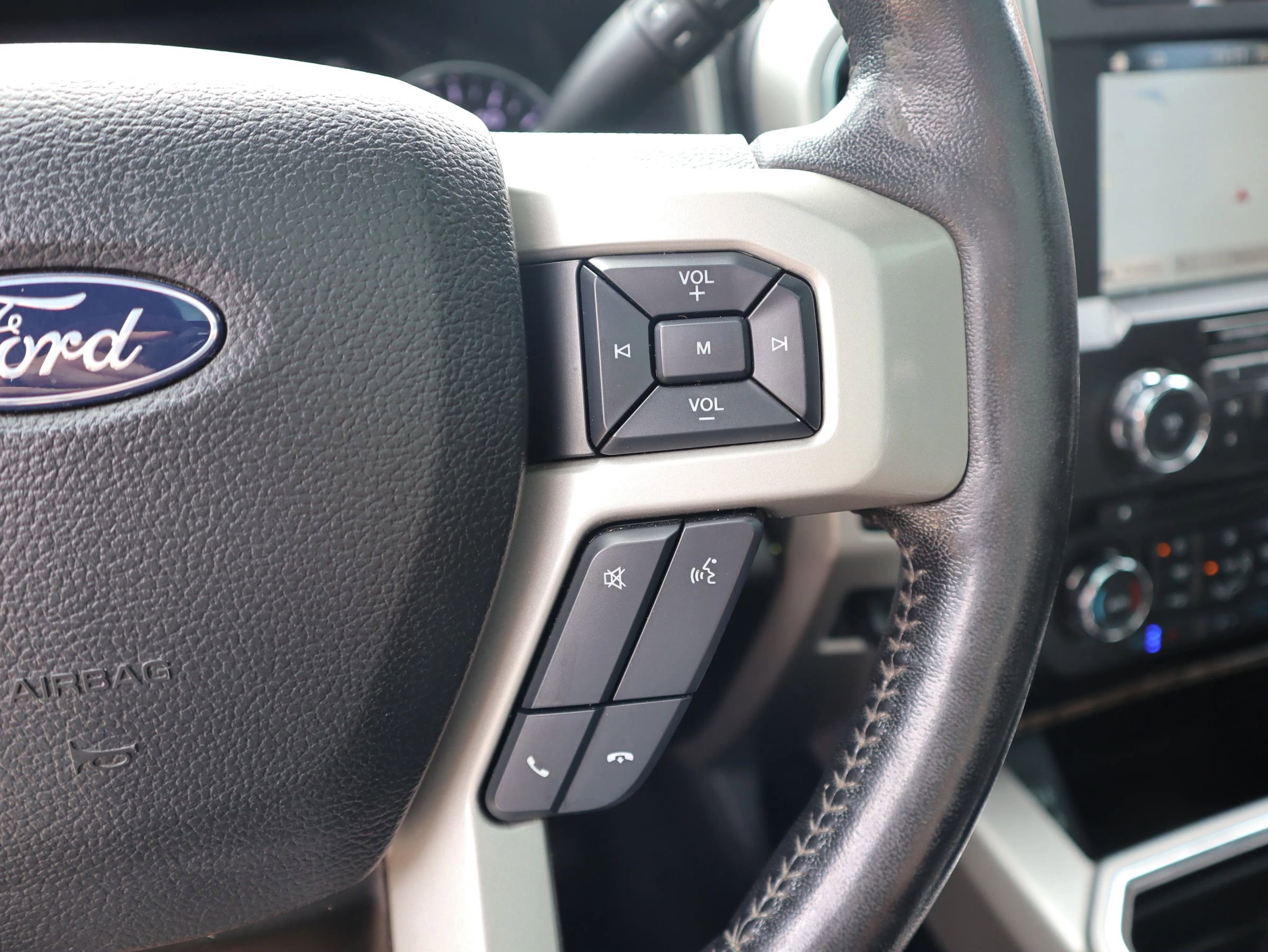 Used 2018 Ford F250 Lariat w/ Lariat Ultimate Package image 21