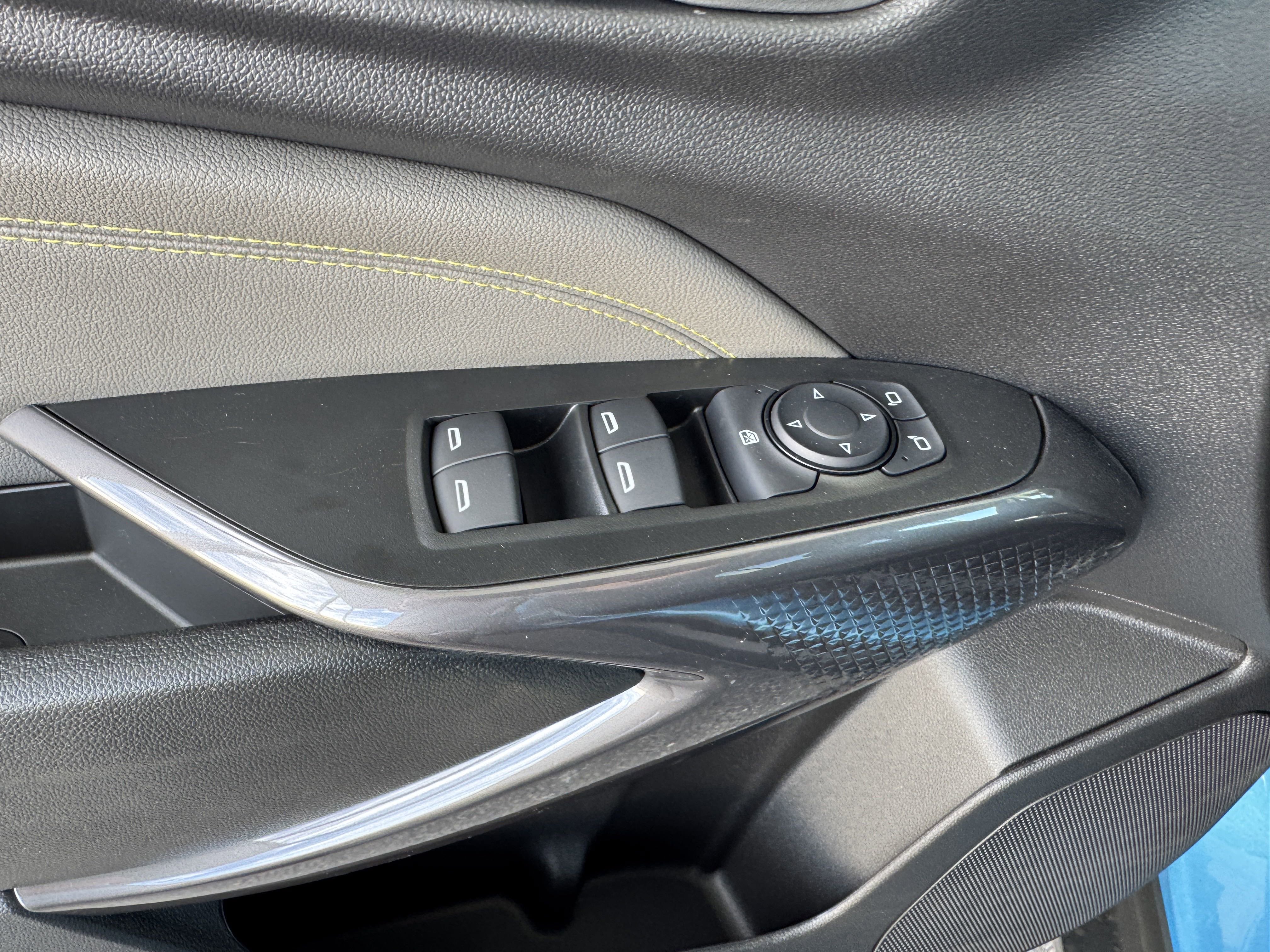 New 2025 Chevrolet Trax ACTIV w/ Driver Confidence Package image 10