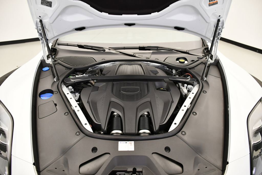 Certified 2024 Porsche Panamera 4 image 12