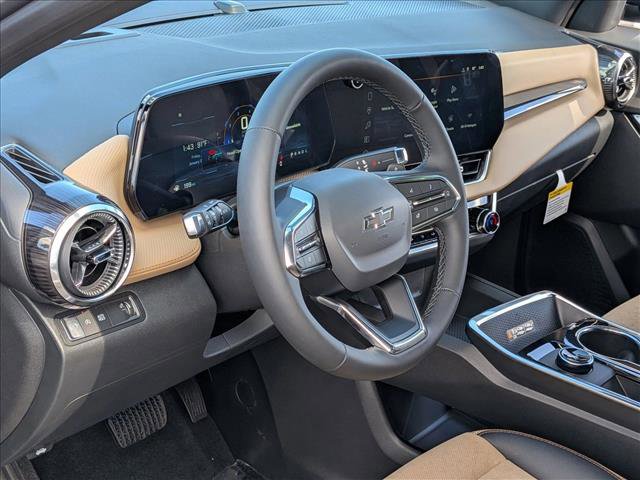 New 2026 Chevrolet Equinox ACTIV w/ Convenience Package III video 3