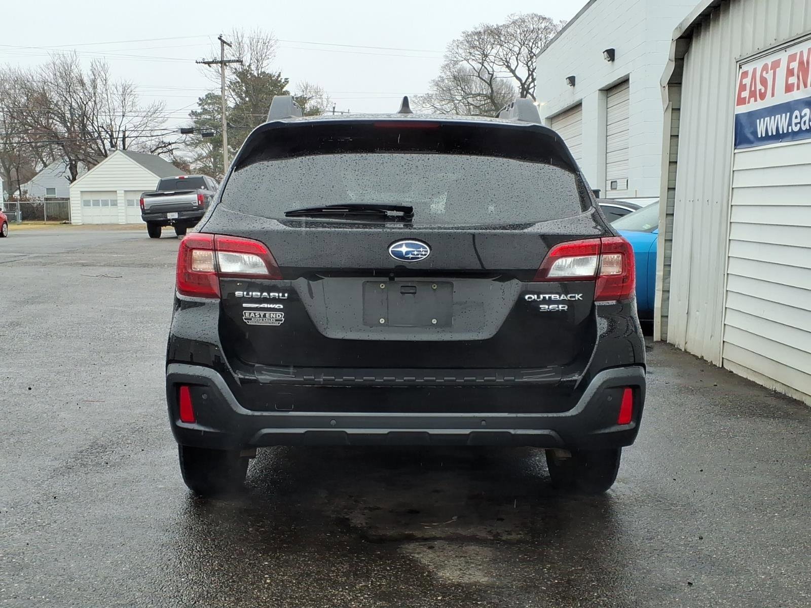 Used 2019 Subaru Outback 3.6R Limited image 4