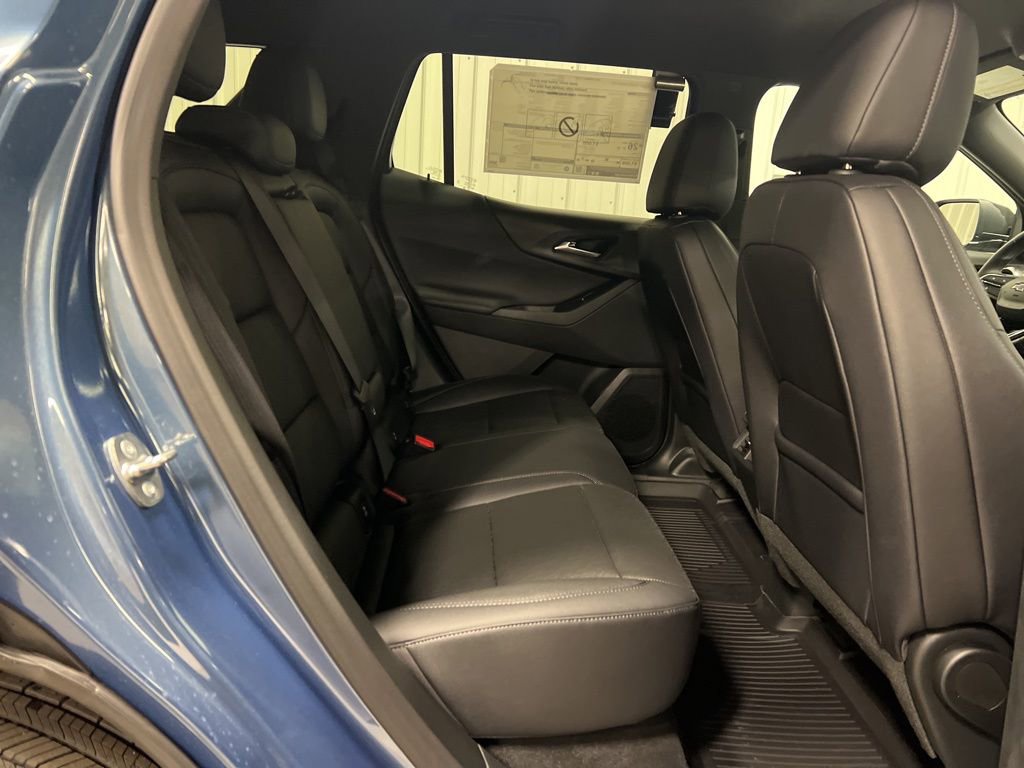 New 2026 Chevrolet Equinox LT w/ Convenience Package II image 11