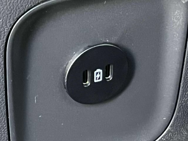 Used 2025 Ford Escape ST-Line FWD image 18