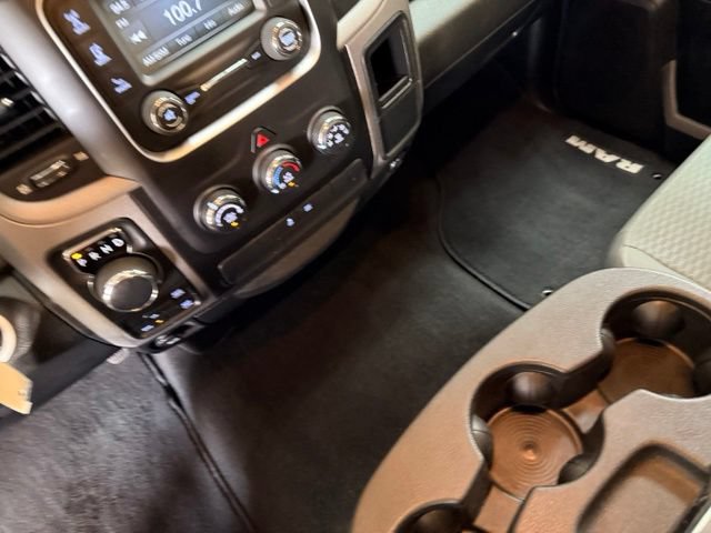 Used 2019 RAM 1500 Express w/ Express Value Package AWD/4WD image 22