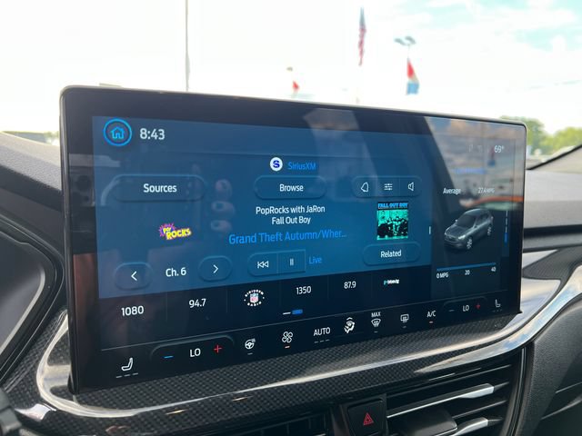 Certified 2025 Ford Escape ST-Line w/ Tech Pack #1 AWD/4WD image 18
