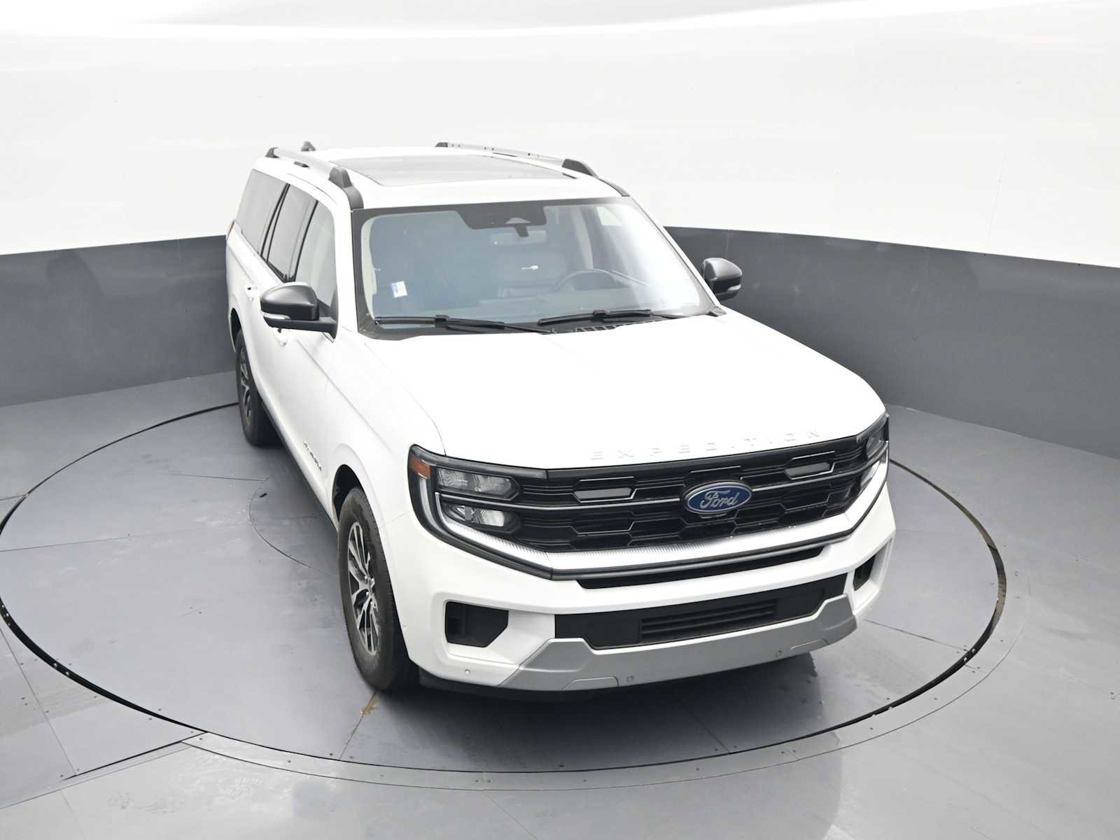 Used 2025 Ford Expedition Max Platinum AWD/4WD image 28
