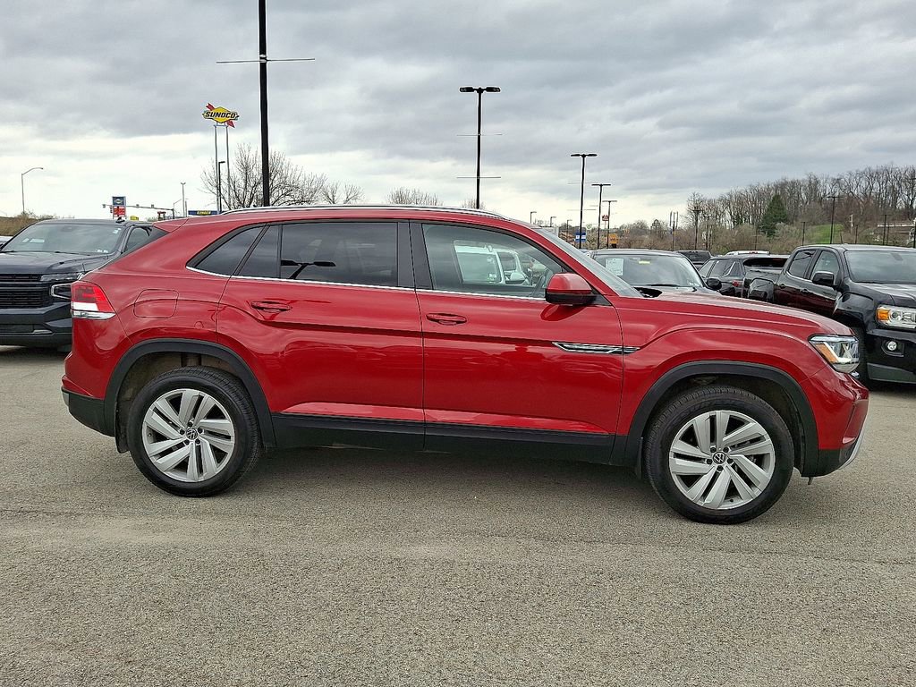 Used 2022 Volkswagen Atlas Cross Sport SE FWD image 7