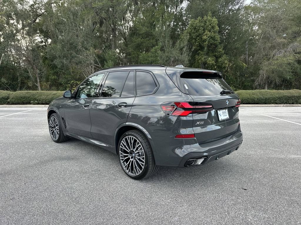 New 2026 BMW X5 xDrive40i w/ M Sport Package image 11
