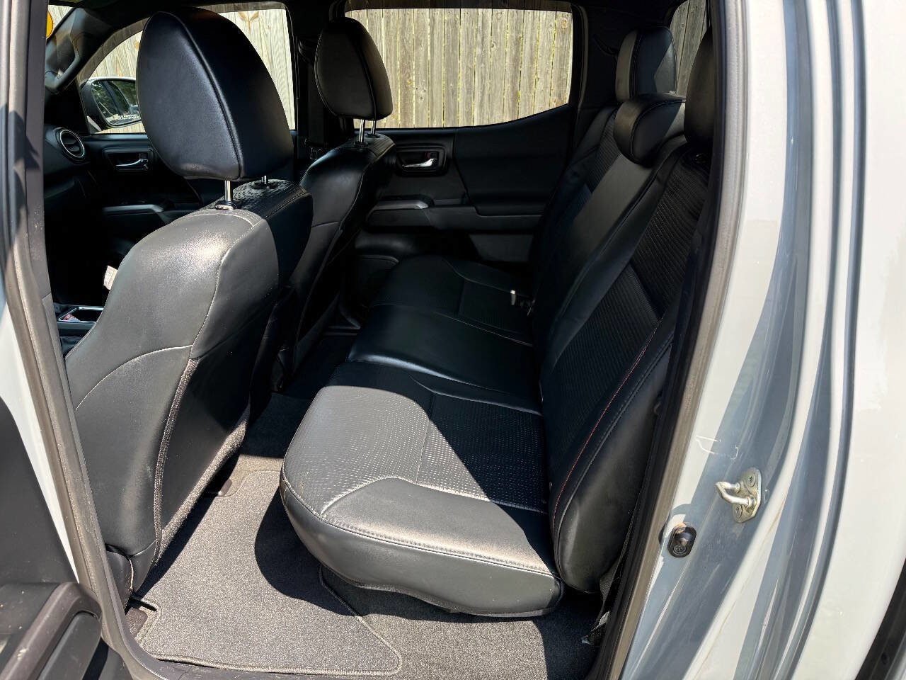 Used 2017 Toyota Tacoma TRD Pro image 11