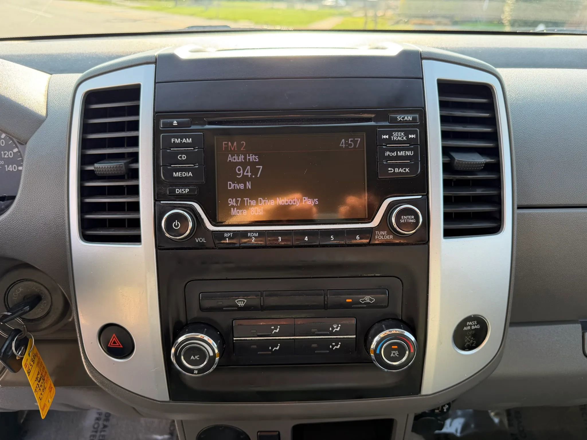 Used 2017 Nissan Frontier S image 17