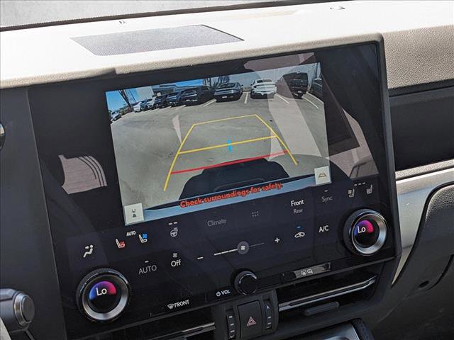 Used 2024 Lexus GX 550 w/ Cold Area Package AWD/4WD image 12