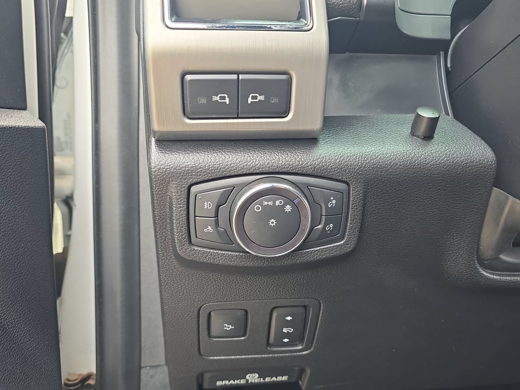 Certified 2020 Ford F450 Platinum AWD/4WD image 26