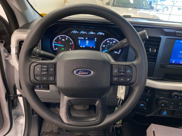 New 2024 Ford F350 XL w/ XL Chrome Package image 20
