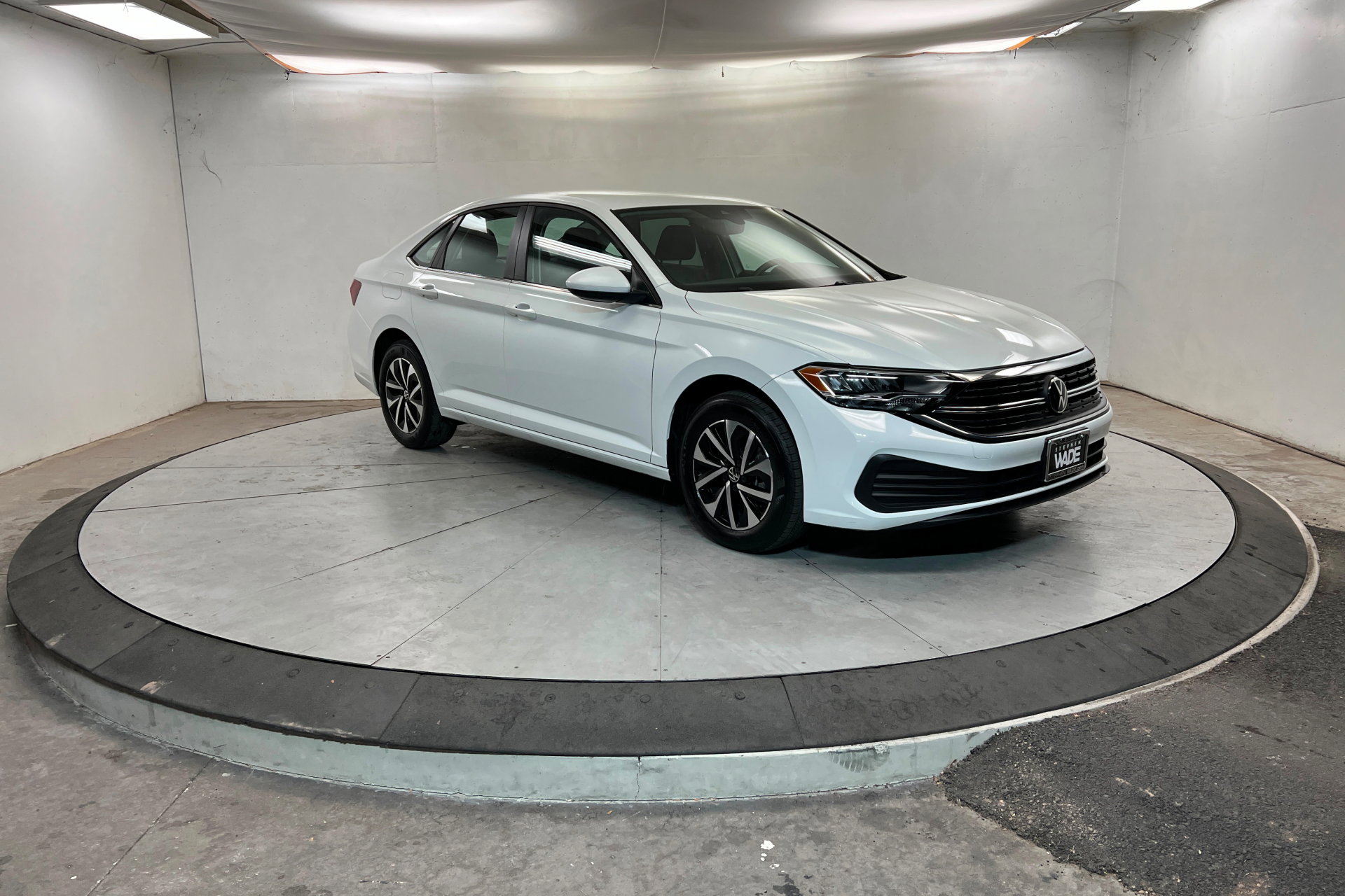 Used 2024 Volkswagen Jetta S image 7