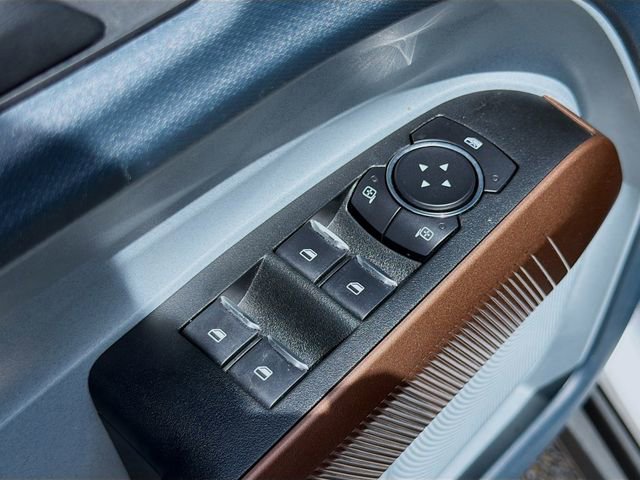 Used 2022 Ford Maverick Lariat w/ Lariat Luxury Package FWD image 21