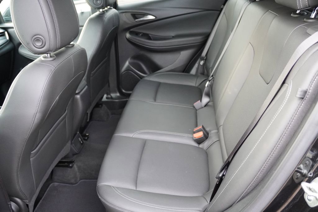 Certified 2024 Buick Encore GX Sport Touring image 18