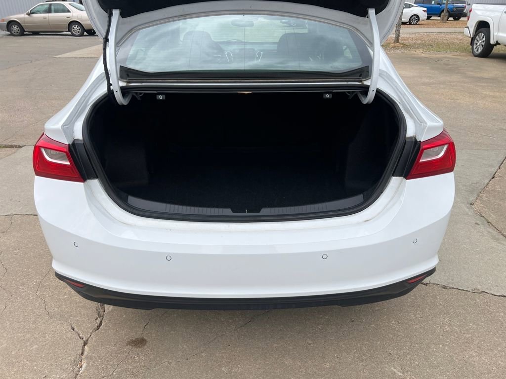 Used 2024 Chevrolet Malibu LT image 16