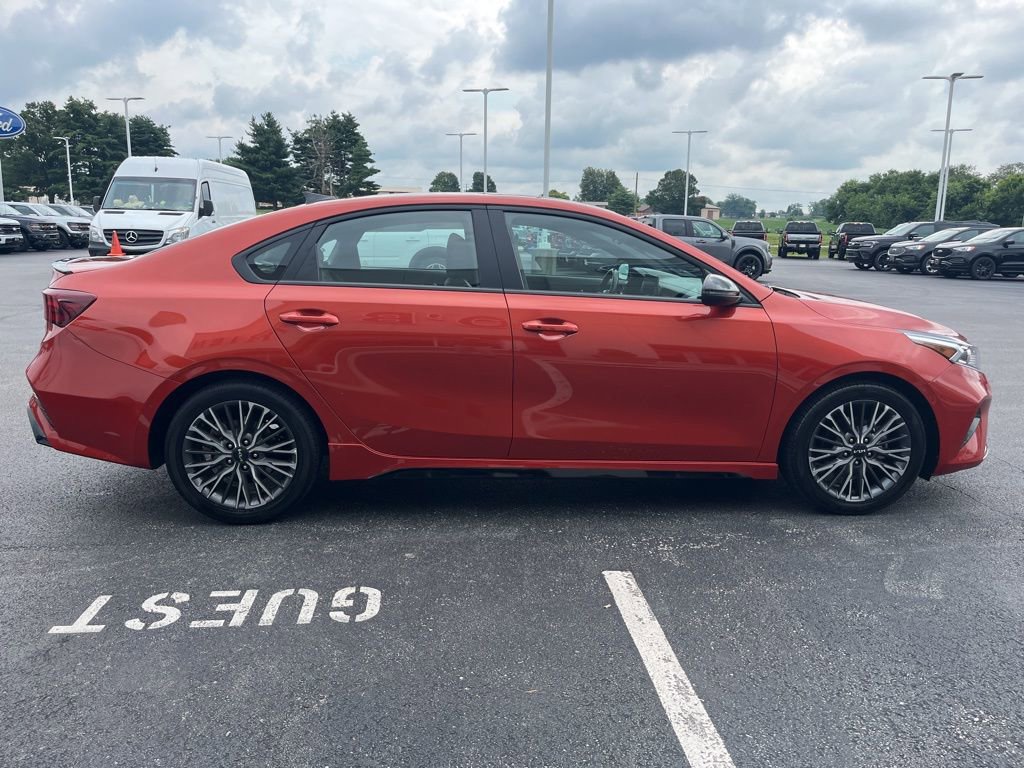 Used 2023 Kia Forte GT-Line w/ GT-Line Premium Package FWD image 6