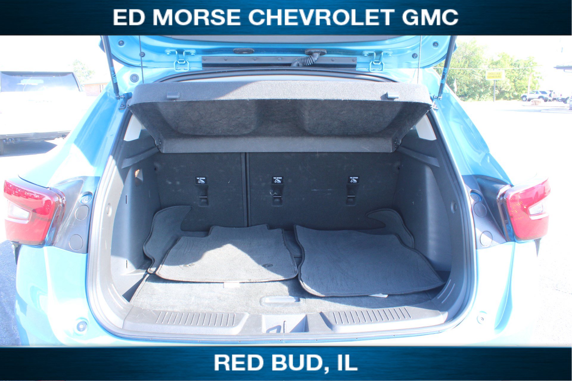 Used 2025 Chevrolet Trax LT w/ Driver Confidence Package FWD image 17