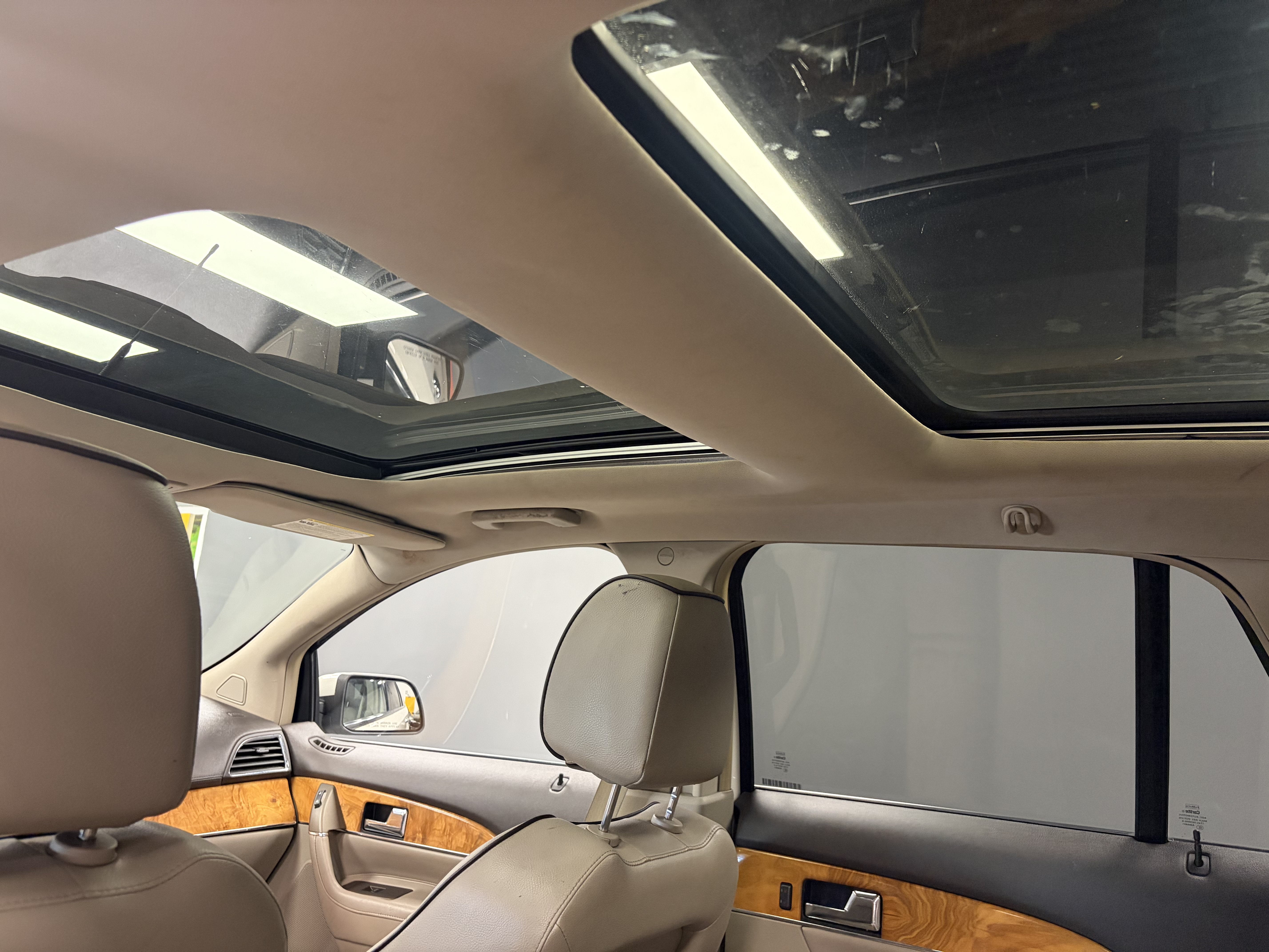 Used 2013 Lincoln MKX FWD image 8