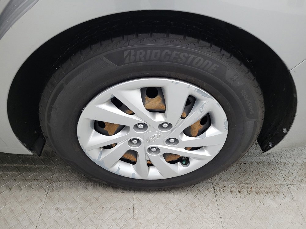 Used 2020 Hyundai Elantra SE w/ Cargo Package (C1) image 31