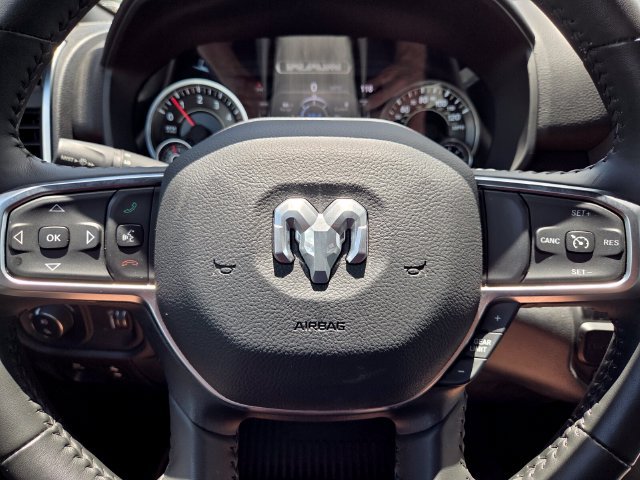 Used 2024 RAM 1500 Big Horn RWD image 32