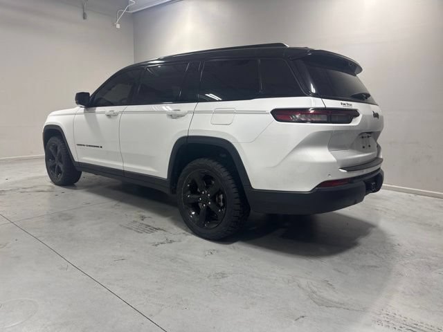 Used 2024 Jeep Grand Cherokee L Limited w/ Luxury Tech Group II RWD image 8