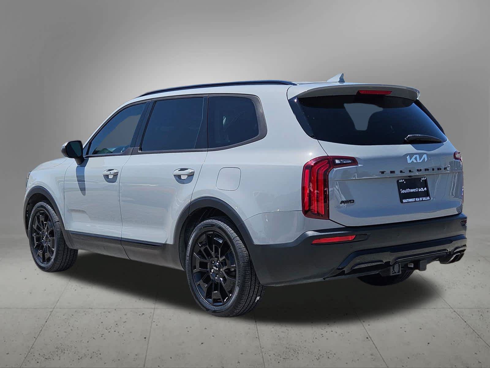 Used 2022 Kia Telluride EX w/ EX Premium Package AWD/4WD image 4