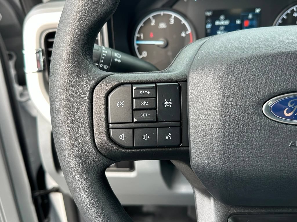 New 2026 Ford F550 4x4 Supercab Super Duty image 12