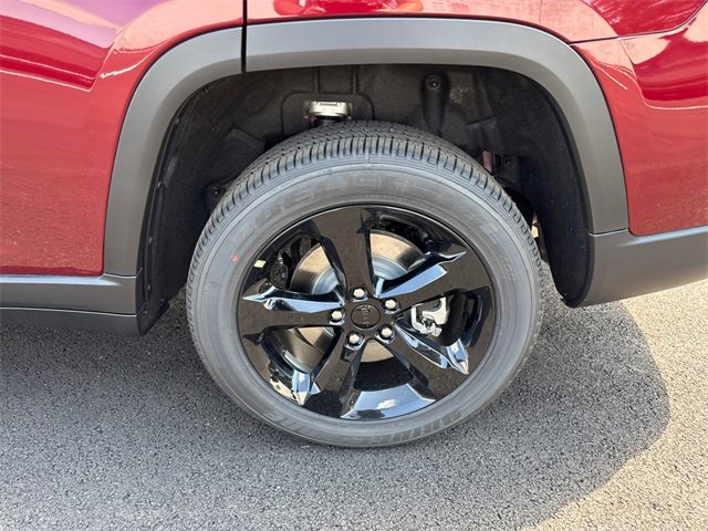 New 2025 Jeep Grand Cherokee L Altitude image 6