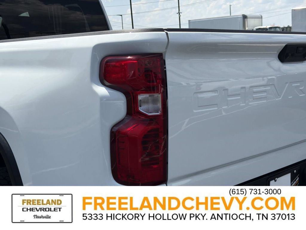 Used 2023 Chevrolet Silverado 2500 LT AWD/4WD image 50
