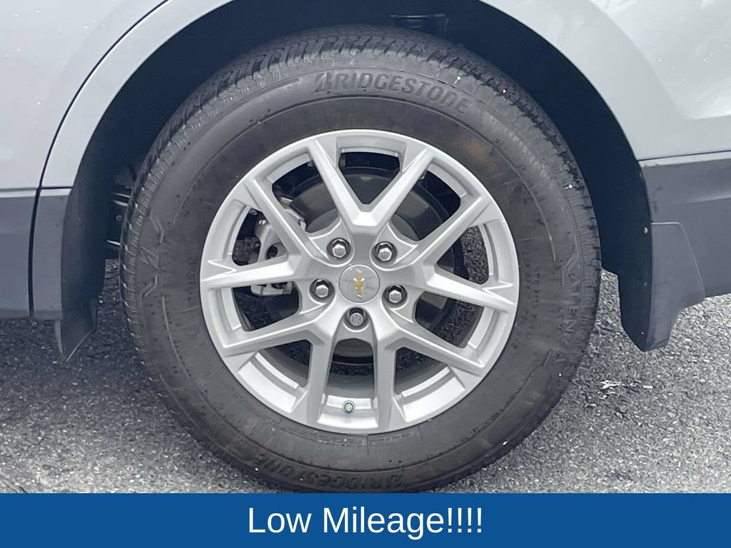 Used 2024 Chevrolet Equinox LS w/ LS Convenience Package AWD/4WD image 12