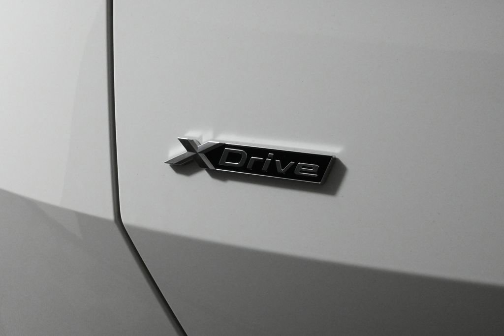 Used 2025 BMW X3 xDrive30i w/ Premium Package image 43