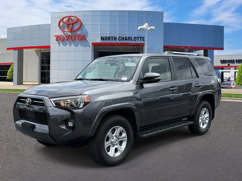 Used 2022 Toyota 4Runner SR5 Premium AWD/4WD image 5