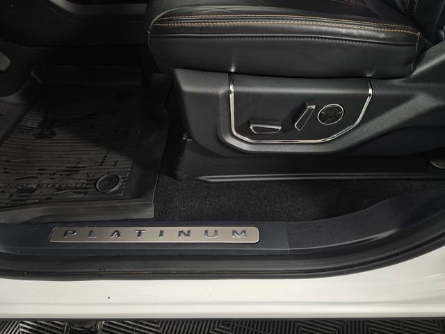 Used 2024 Ford Expedition Max Platinum image 28