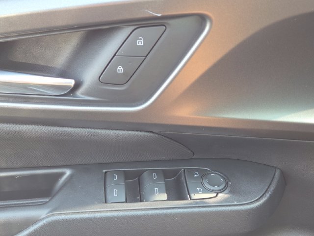 New 2026 Chevrolet Equinox EV LT FWD image 21