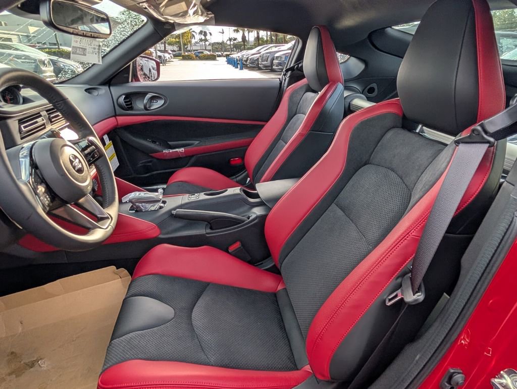 New 2026 Nissan Z Performance w/ Floor Mat Package image 10