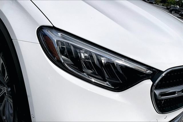 Certified 2025 Mercedes-Benz GLC 300 4MATIC image 35