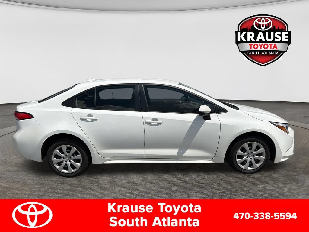 Used 2023 Toyota Corolla LE FWD image 9