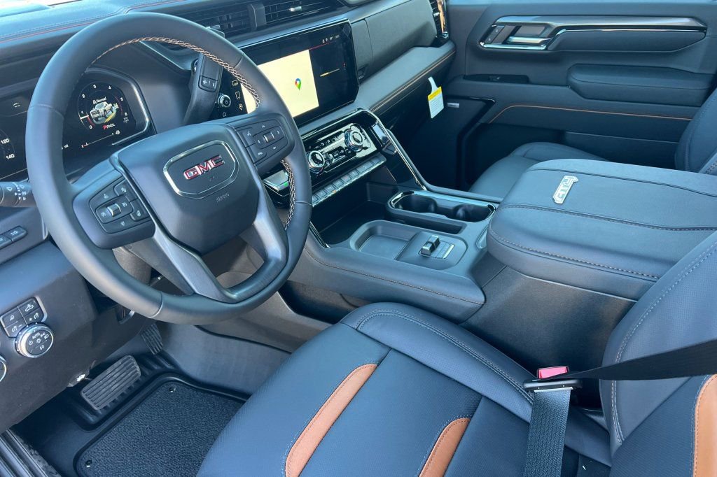 New 2026 GMC Sierra 2500 AT4 w/ AT4 Premium Plus Package image 7