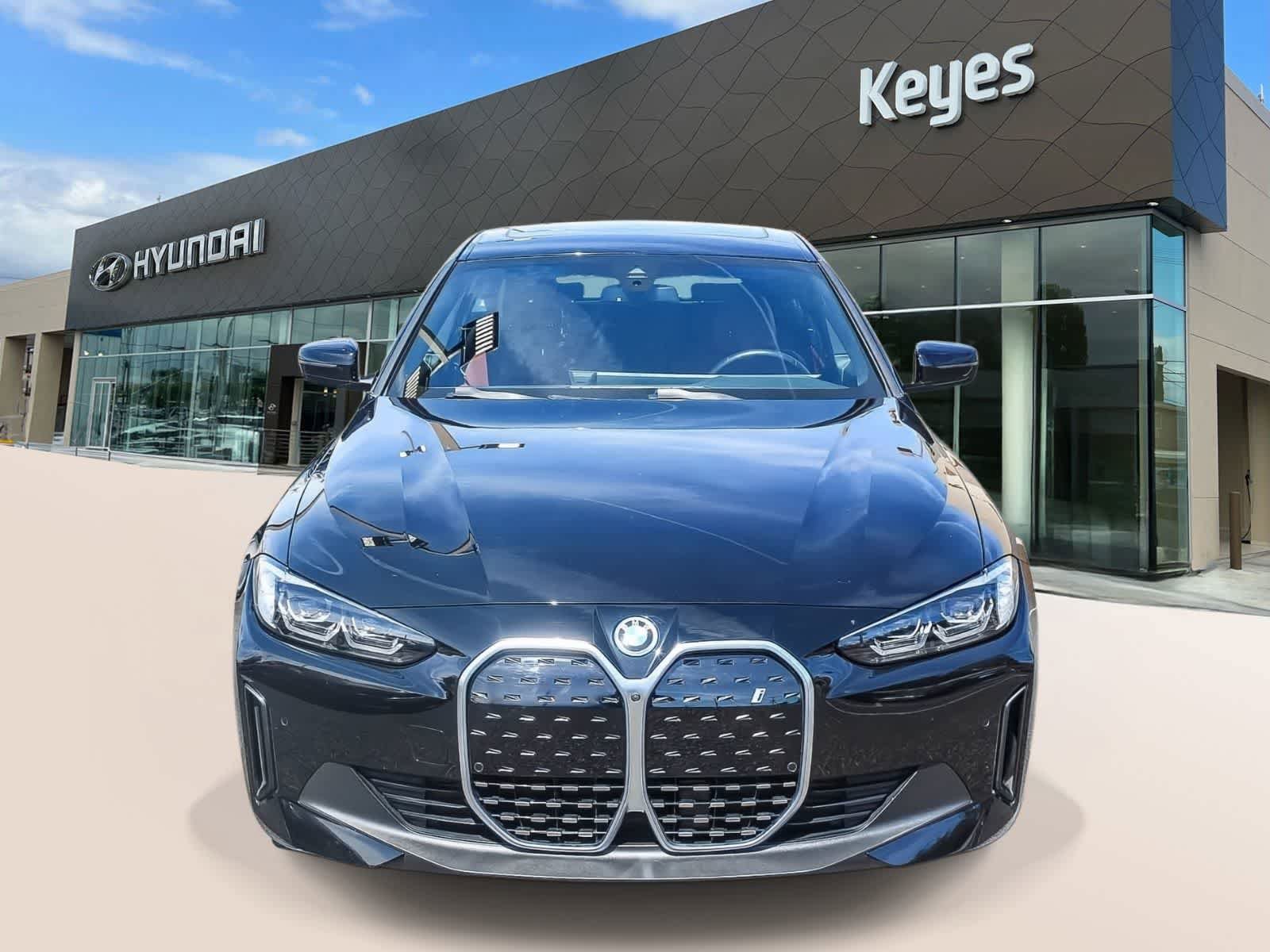 Used 2023 BMW i4 eDrive35 w/ Premium Package image 2